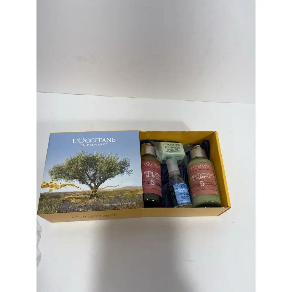 L'OCCITANE 5 OILS 4 Pc Bath Set Shampoo Conditioner Pillow Mist Sucre Gift‎ Box
